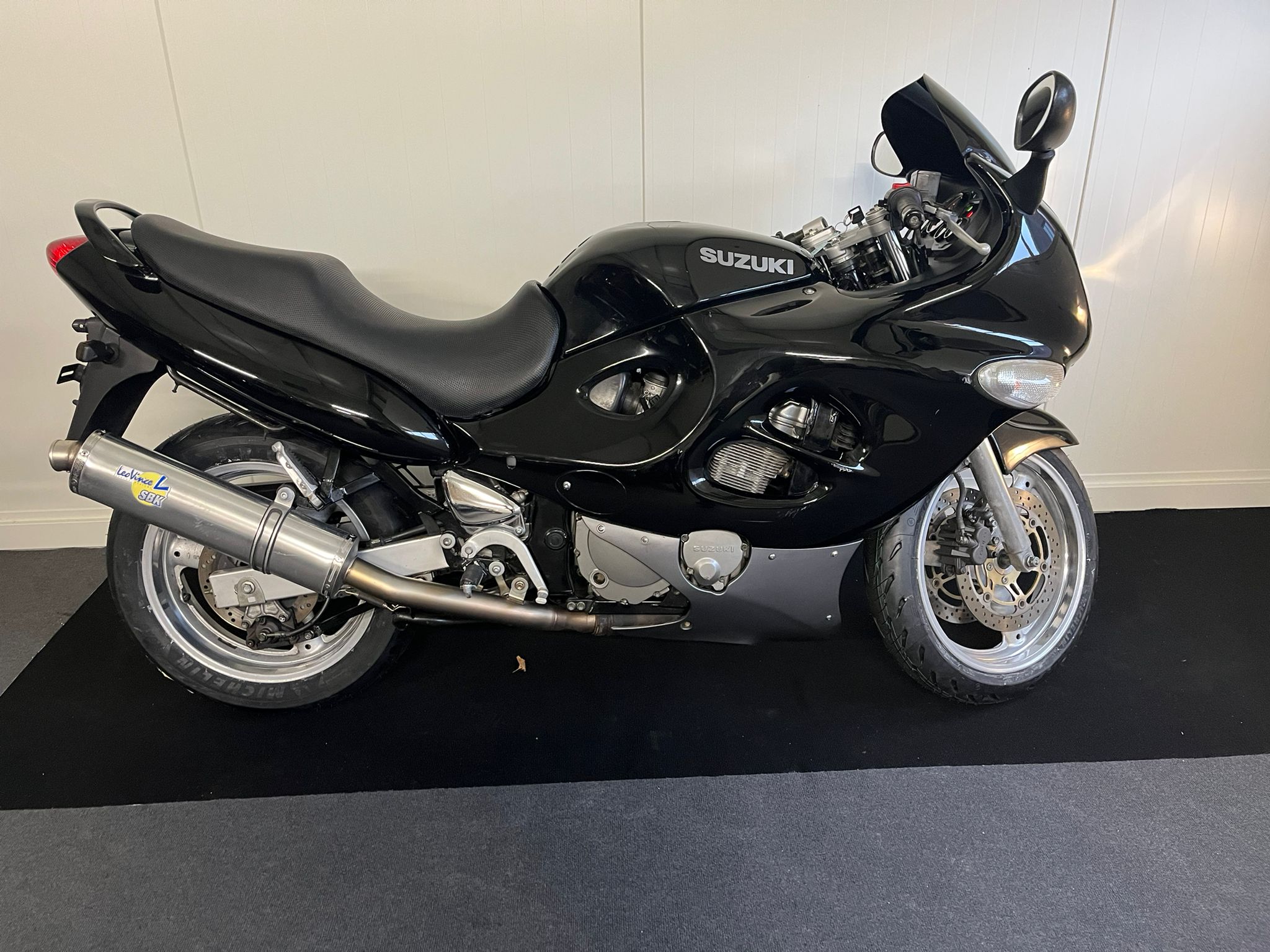 JW&AM Motorradaufbereitungswerkstatt