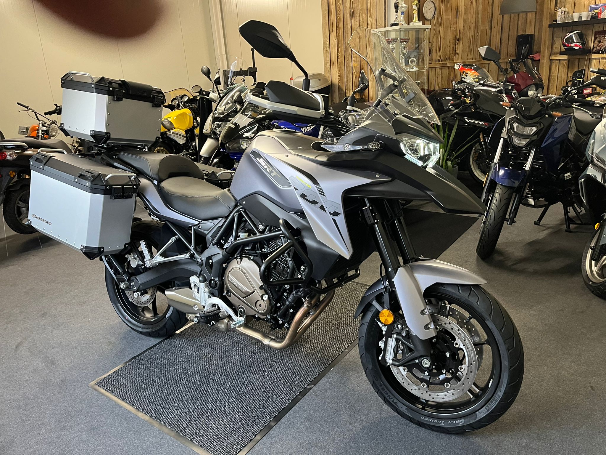 JW&AM Motorradaufbereitungswerkstatt