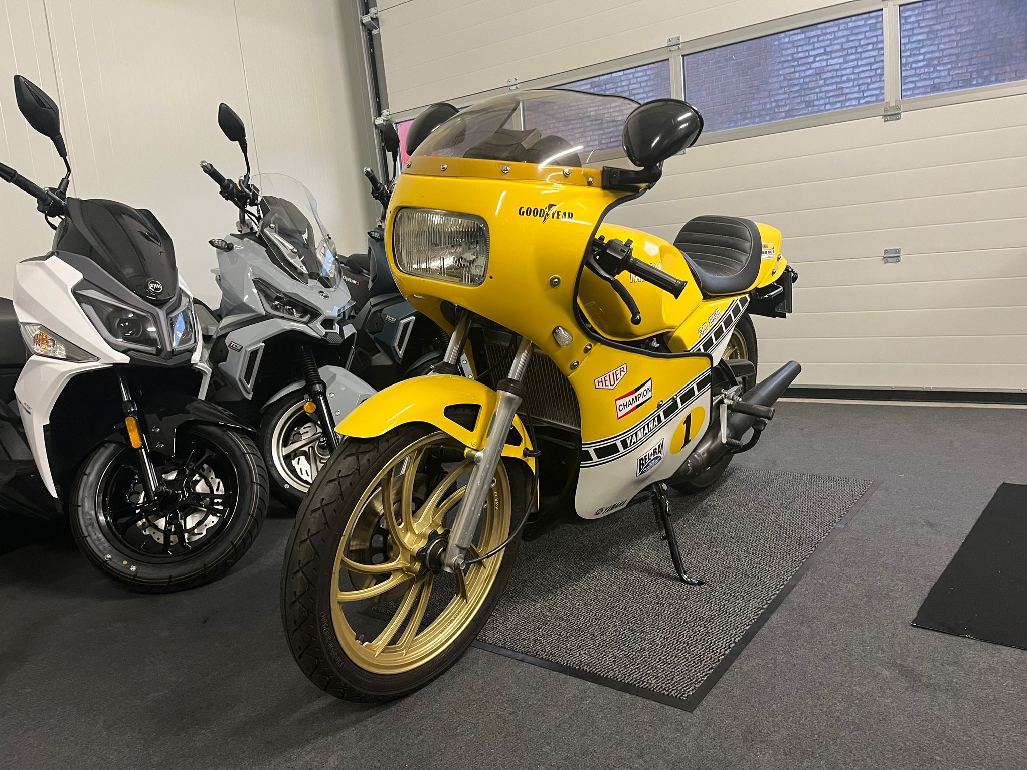 JW&AM Motorradaufbereitungswerkstatt